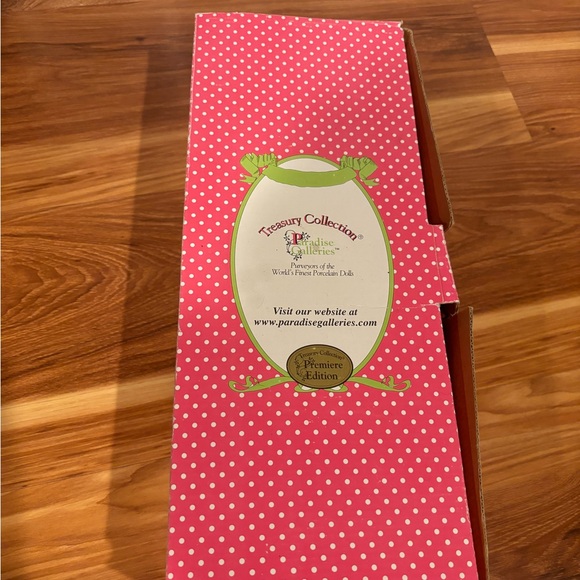 Old vintage doll - Picture 1 of 3